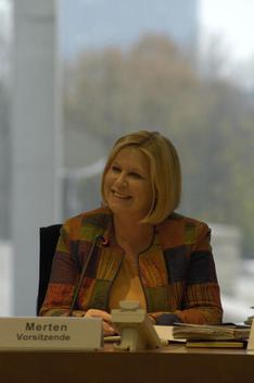 Merten, Ulrike Paul-Löbe-Haus, Sitzungssaal