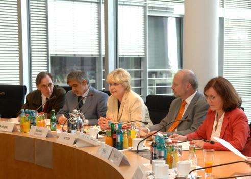Merten, Ulrike; Brahawi, Abdul Karim; Arnold, Rainer Paul-Löbe-Haus, Sitzungssaal