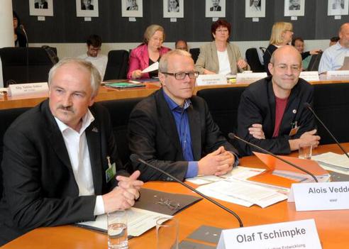Vedder, Alois; Maier, Jürgen; Tschimpke, Olaf Paul-Löbe-Haus, Sitzungssaal