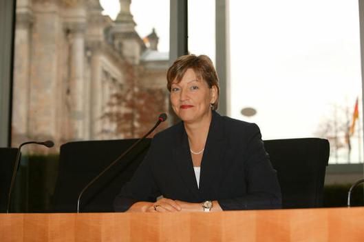 Bierwirth, Petra Paul-Löbe-Haus, Sitzungssaal