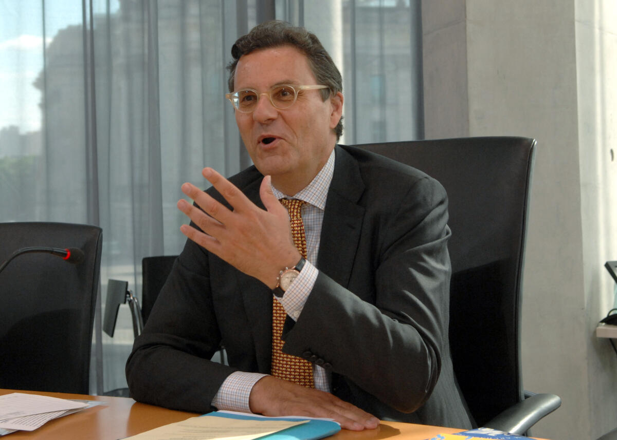 Unter der Leitung von Hans-Joachim Otto, MdB, FDP, Vorsitzender des Ausschusses für Kultur und Medien im Deutschen Bundestag, findet eine Ausschusssitzung mit Sachverständigen statt. Otto, Hans-Joachim Unter der Leitung von Hans-Joachim Otto, MdB, FDP, Vorsitzender des Ausschusses für Kultur und Medien im Deutschen Bundestag, findet eine Ausschusssitzung mit Sachverständigen statt.