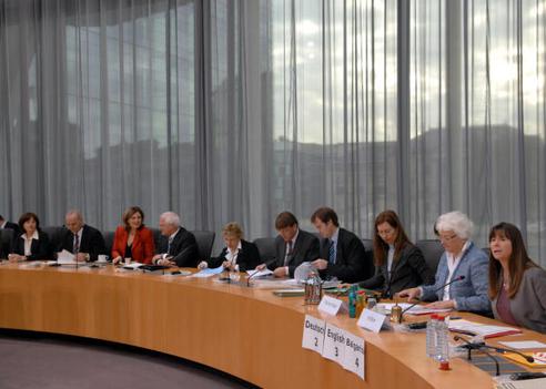 Höfken, Ulrike; Fischer-Boel, Mariann Marie-Elisabeth-Lüders-Haus, Anhörungssaal