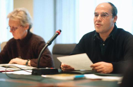 Gysi, Gregor; Knake-Werner, Heidi Liegenschaften in Bonn, Plenargebäude