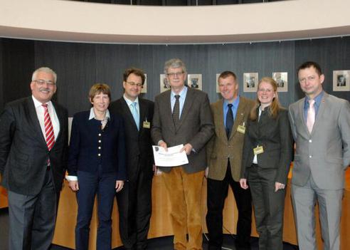 Goldmann, Hans-Michael; Priesmeier, Wilhelm; Happach-Kasan, Christel; Stier, Dieter Paul-Löbe-Haus, Sitzungssaal
