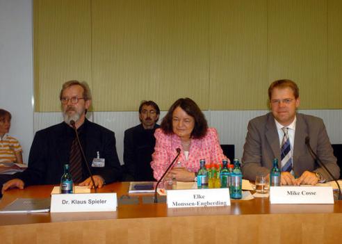 Spieler, Klaus; Monssen-Engberding, Elke; Cosse, Mike Paul-Löbe-Haus, Sitzungssaal