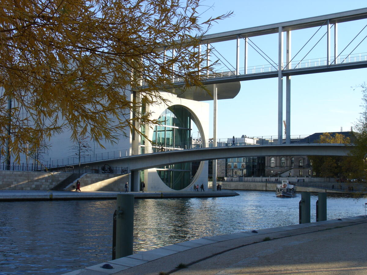 Spree; Brücke; Außenansicht Spree; Brücke; Außenansicht