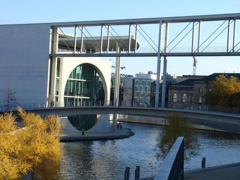  Marie-Elisabeth-Lüders-Haus, Außenansicht