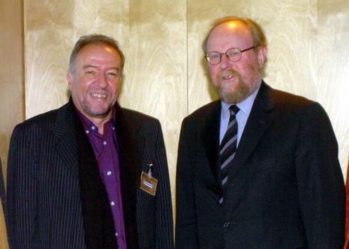 Thierse, Wolfgang; Rendon, Fernando Jakob-Kaiser-Haus, Innenansicht