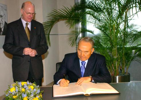 Lammert, Norbert; Nasarbajew, Nursultan Reichstagsgebäude, Empfangsraum