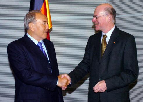 Lammert, Norbert; Nasarbajew, Nursultan Reichstagsgebäude, Empfangsraum