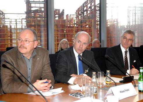 Franz, Klaus; Forster, Carl-Peter; Demant, Hans H.; Weiß, Gerald Paul-Löbe-Haus, Sitzungssaal
