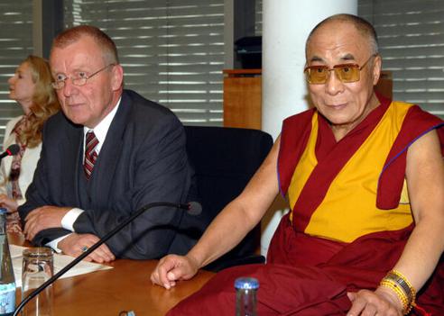 Polenz, Ruprecht; Dalai Lama Paul-Löbe-Haus, Sitzungssaal