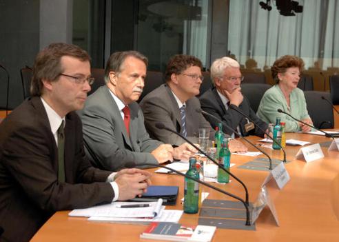 Gehrke, Hans-Joachim; Dally, Ortwin; Seiler-Albring, Ursula; Lehmann, Klaus-Dieter; Bernecker, Roland Marie-Elisabeth-Lüders-Haus, Anhörungssaal