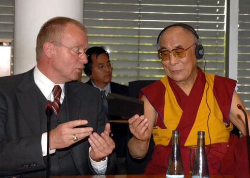 Polenz, Ruprecht; Dalai Lama Paul-Löbe-Haus, Sitzungssaal