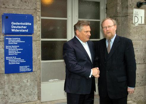 Kwasniewski, Aleksander; Thierse, Wolfgang Keine Bundestagsliegenschaft
