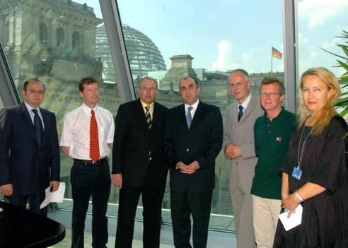 Reiche, Steffen; Mammadyarov, Elmar; Shahbazov, Parviz; Barth, Uwe; Lintner, Eduard; Steenblock, Rainder; Bernhardt, Marina Jakob-Kaiser-Haus, Innenansicht