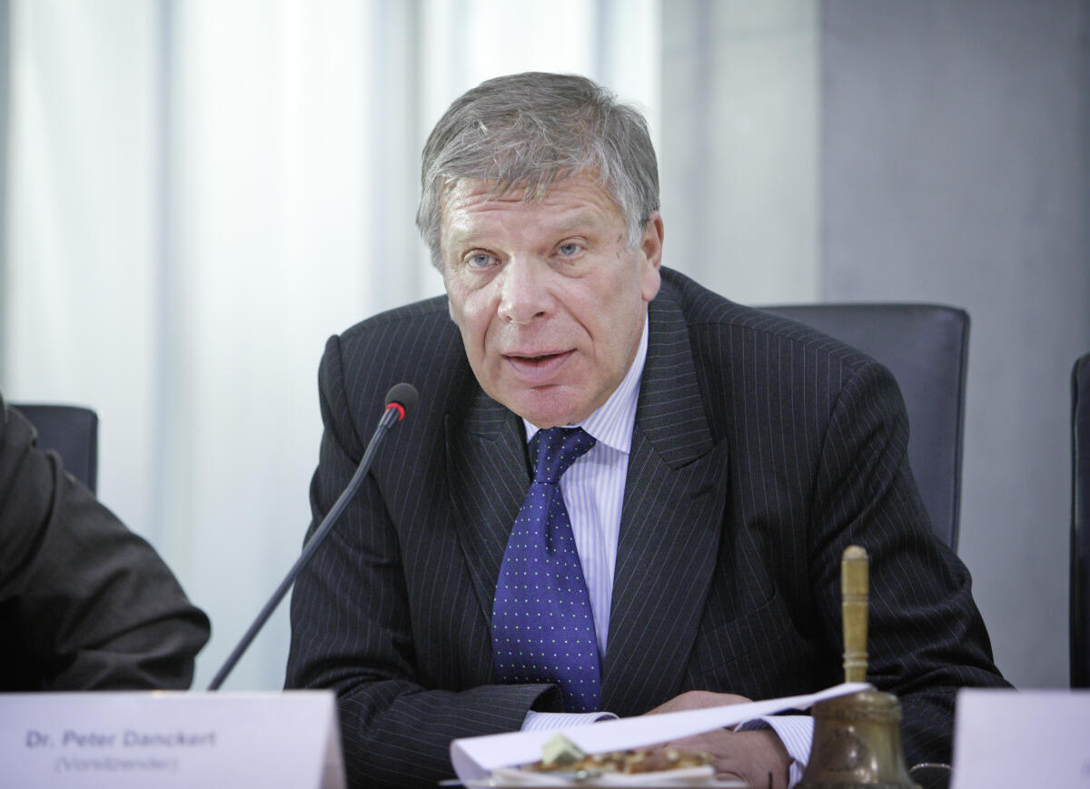 Danckert, Peter Peter Danckert, SPD , Vorsitzender des Sportausschuss