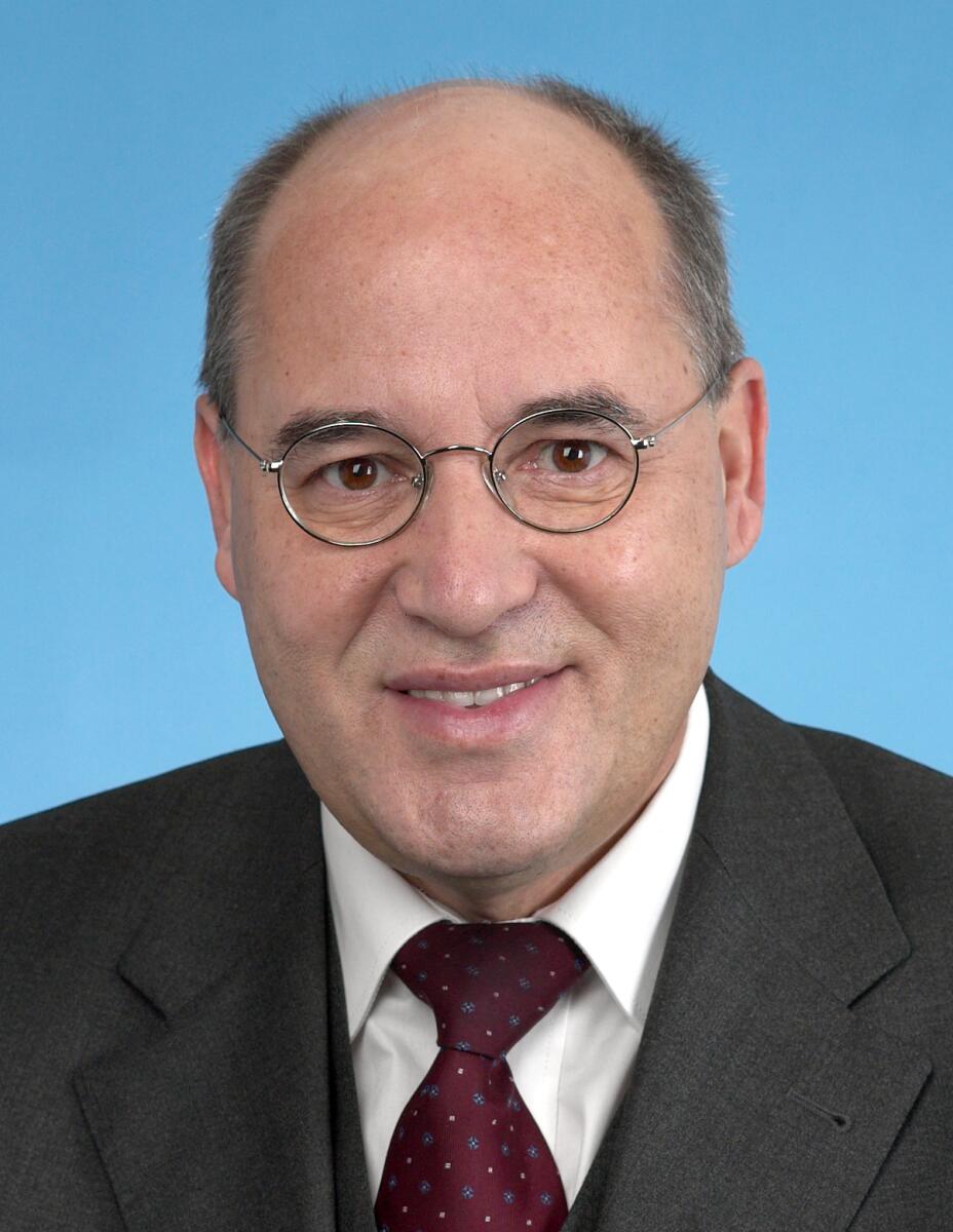 Dr. Gregor Gysi, DIE LINKE., MdB.; Bundestagsabgeordneter, Abgeordneter Gysi, Gregor Dr. Gregor Gysi, DIE LINKE., MdB.; Bundestagsabgeordneter, Abgeordneter