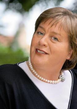 Voßhoff, Andrea Astrid 