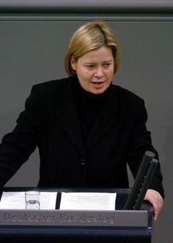 Lötzsch, Gesine Reichstagsgebäude, Plenarsaal