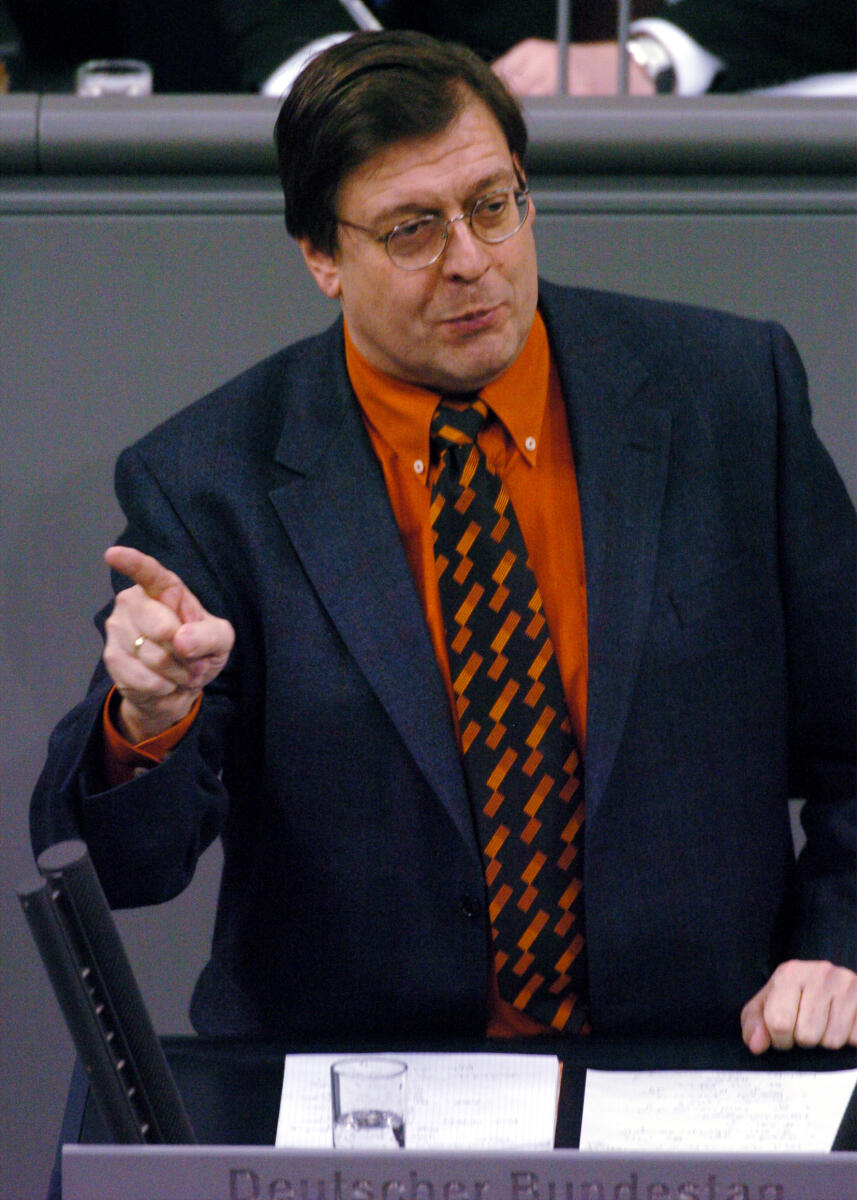 Tauss, Jörg Jörg Tauss, SPD, MdB, Rede im Deutschen Bundestag.; Plenum, Rednerpult, 151. Sitzung, TOP 3, Thema: Forschungs- und Technologiepolitik