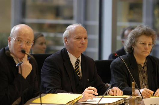 Rakenius, Gerhard; Guttmacher, Karlheinz; Ruppert, Eugenie Paul-Löbe-Haus, Sitzungssaal