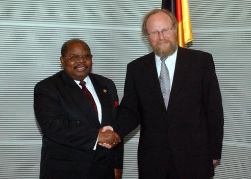 Mkapa, Benjamin William; Thierse, Wolfgang Reichstagsgebäude, Empfangsraum