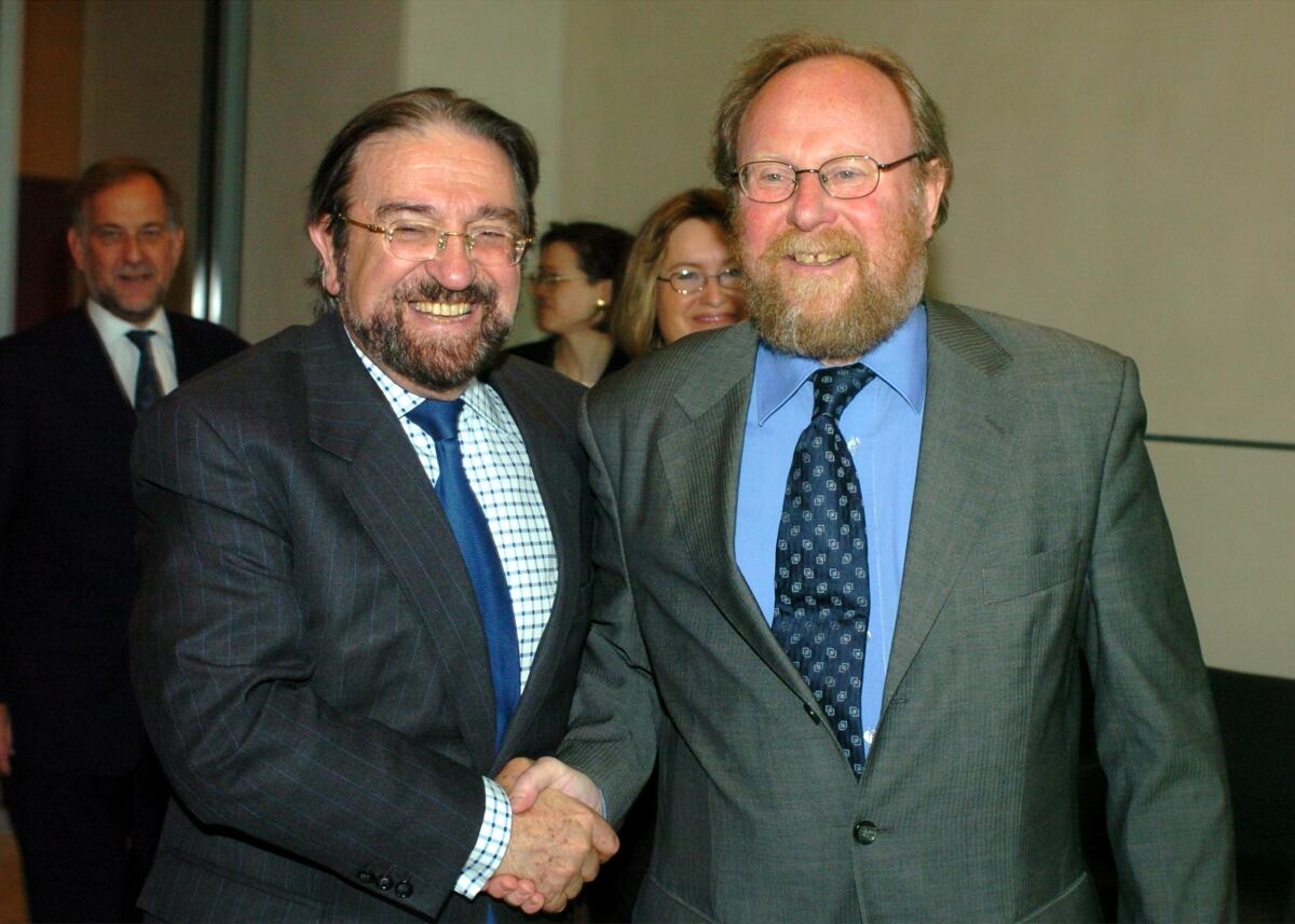Croo, Herman de; Thierse, Wolfgang Bundestagspräsident Wolfgang Thierse, SPD, rechts, empfängt den Präsidenten der Volksvertreterkammer des Königreiches Belgien, Herman De Croo, links, Begrüßung