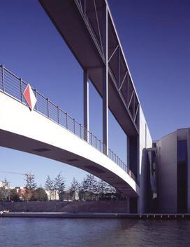  Marie-Elisabeth-Lüders-Haus, Außenansicht