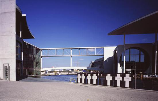  Marie-Elisabeth-Lüders-Haus, Außenansicht