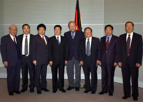 Thierse, Wolfgang; Wang, Zhaoguo Reichstagsgebäude, Empfangsraum