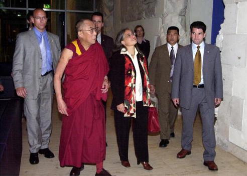 Lama, Dalai; Nickels, Christa Reichstagsgebäude, Plenarsaalebene