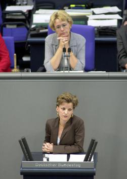 Kastner, Susanne; Raab, Daniela Reichstagsgebäude, Plenarsaal