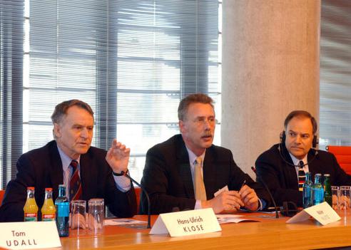Klose, Hans-Ulrich; Klitz, Walter; Lampson, Nick Jakob-Kaiser-Haus, Innenansicht