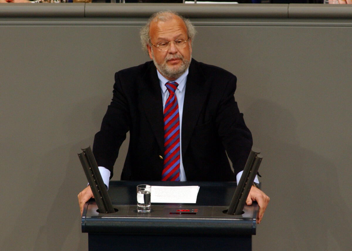 Bietmann, Rolf Dr. Rolf Bietmann, CDU/CSU, MdB.; Rede, Bundestagsabgeordneter, Abgeordneter, Plenum, Bundestagssitzung