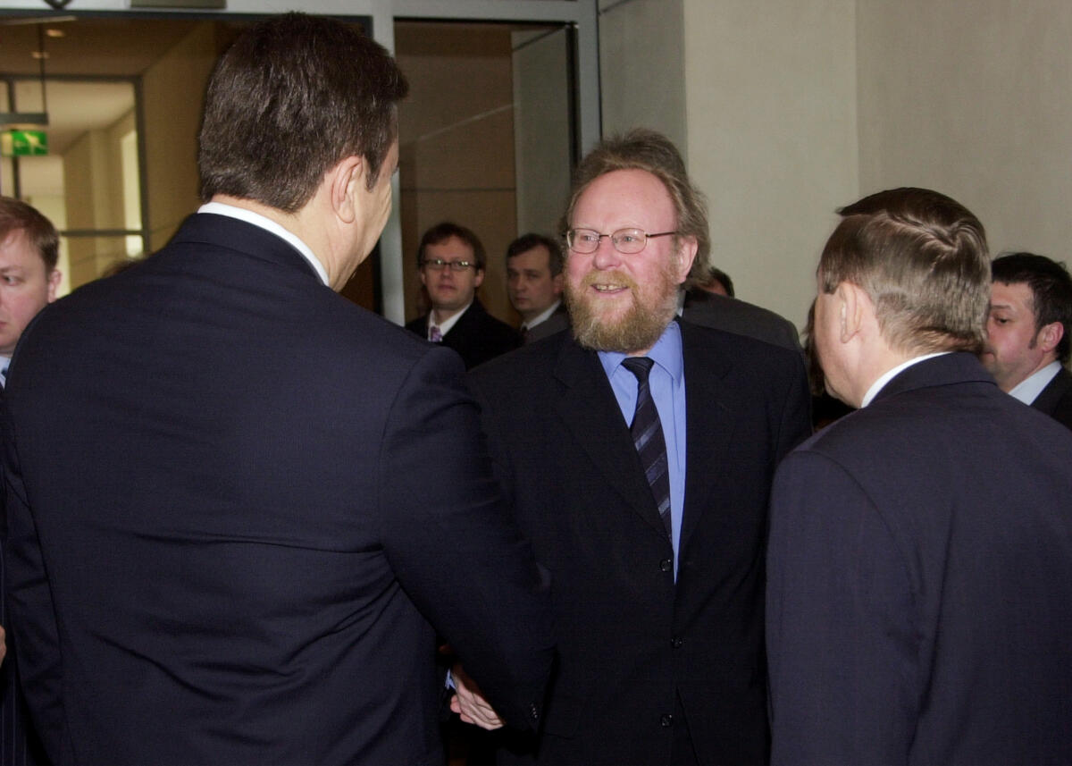 Thierse, Wolfgang; Janukowytsch, Wiktor Fedorowytsch Bundestagspräsident Wolfgang Thierse, SPD, empfängt den Ministerpräsidenten der Ukraine, Wiktor Fedorowytsch Janukowytsch