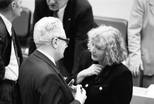 Schmidt, Renate; Vogel, Hans-Jochen Liegenschaften in Bonn, Plenargebäude