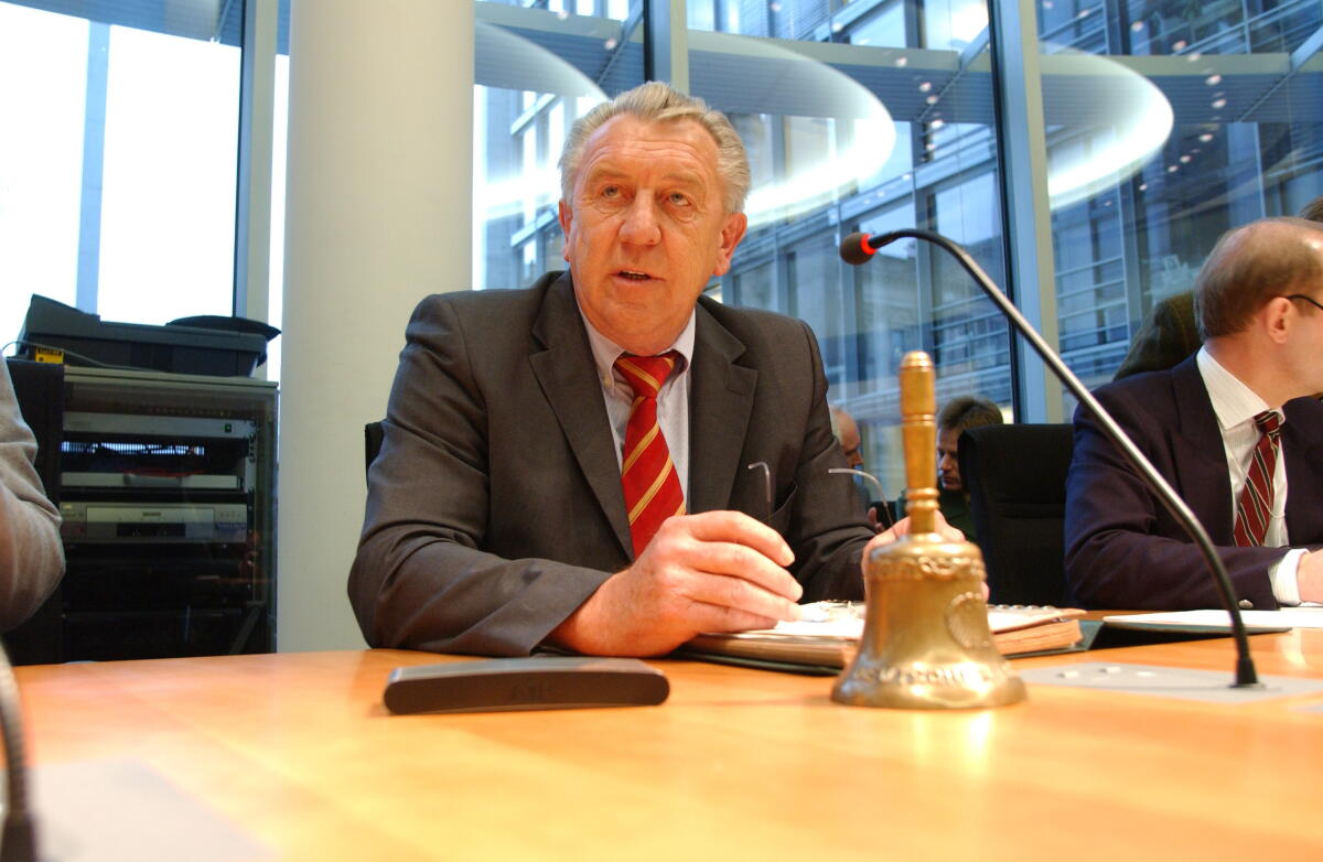 Der Vorsitzende des Sportausschusses Peter Rauen (CDU/CSU); Bundestagsabgeordneter, MdB Rauen, Peter Der Vorsitzende des Sportausschusses Peter Rauen (CDU/CSU); Bundestagsabgeordneter, MdB