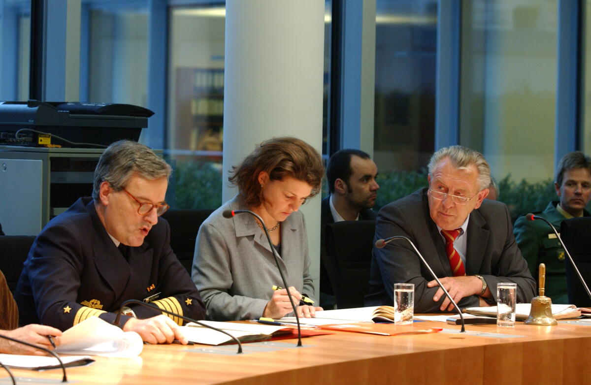 Vogt, Ute; Rauen, Peter Die parl. Staatssekretärin Ute Vogt (SPD) und der Vorsitzende des Sportausschusses Peter Rauen (CDU/CSU); Bundestagsabgeordnete, MdB