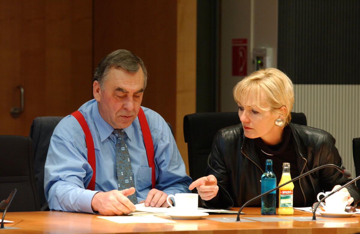 Die SPD-Abgeordneten Hans Büttner und Christine Lehder; Bundestagsabgeordnete, MdB Büttner, Hans; Lehder, Christine Die SPD-Abgeordneten Hans Büttner und Christine Lehder; Bundestagsabgeordnete, MdB