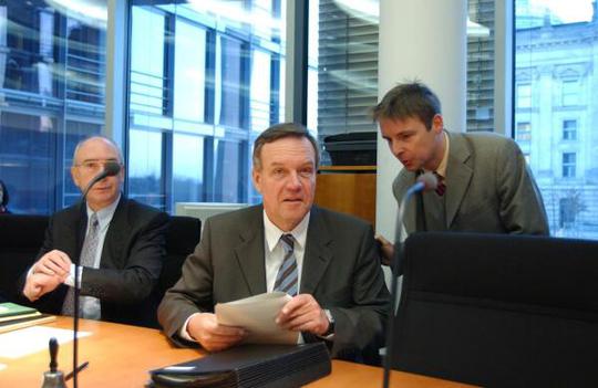 Rühe, Volker Paul-Löbe-Haus, Sitzungssaal