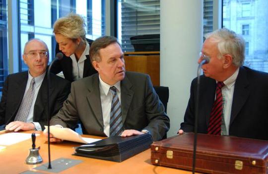 Rühe, Volker; Scharioth, Klaus Paul-Löbe-Haus, Sitzungssaal