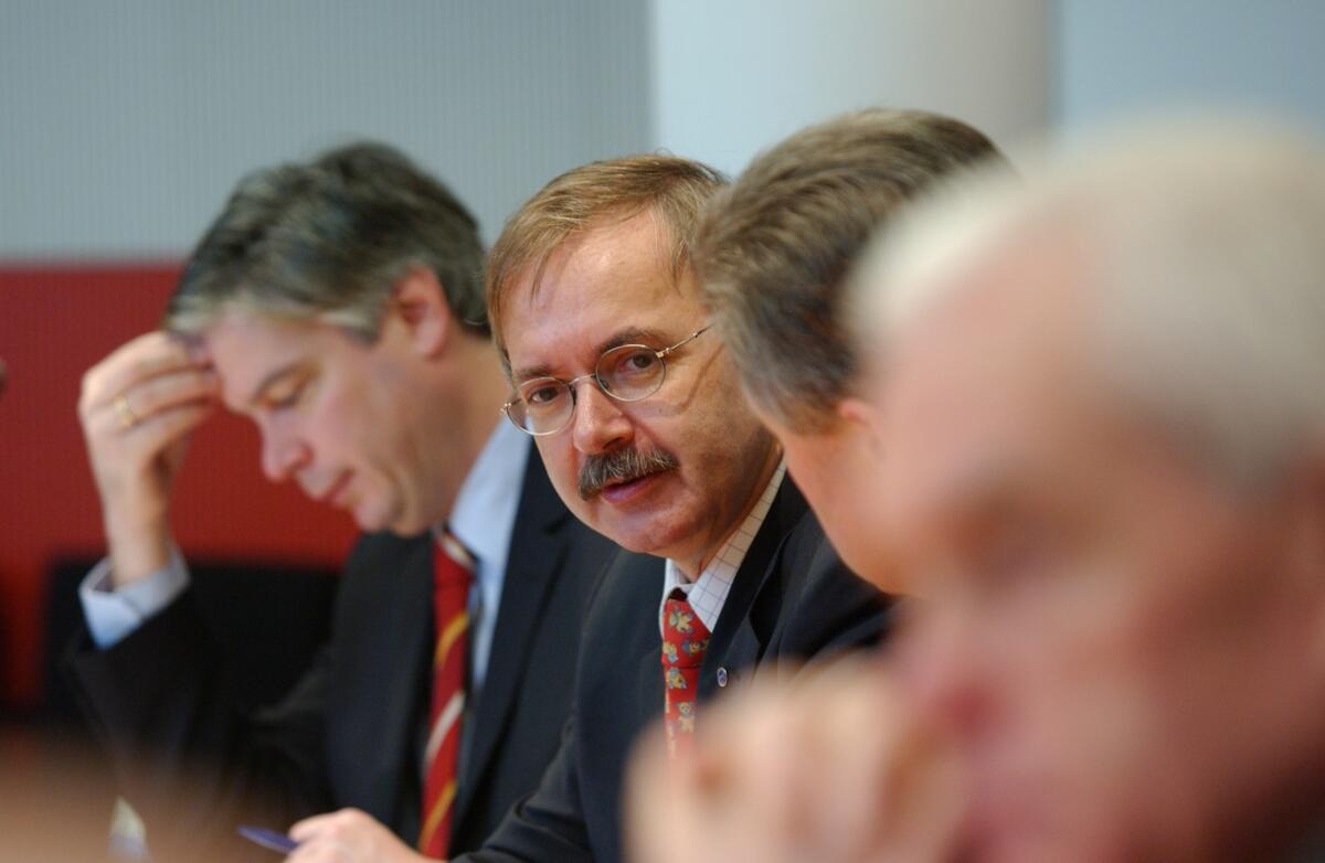 Der FDP-Abgeordnete Harald Leibrecht und Dr. Werner Hoyer; Bundestagsabgeordnete, MdB Leibrecht, Harald; Hoyer, Werner Der FDP-Abgeordnete Harald Leibrecht und Dr. Werner Hoyer; Bundestagsabgeordnete, MdB