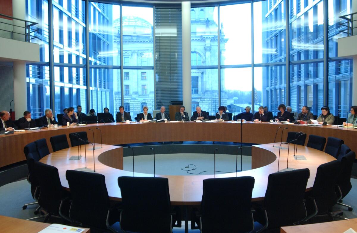 Blick in den Ausschusssaal Blick in den Ausschusssaal