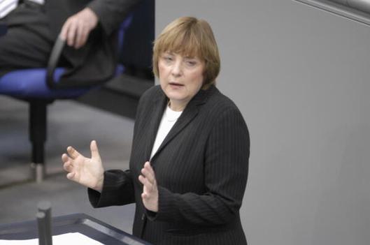 Merkel, Angela Reichstagsgebäude, Plenarsaal