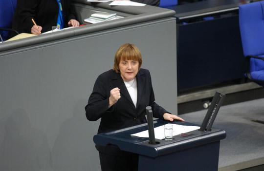 Merkel, Angela Reichstagsgebäude, Plenarsaal