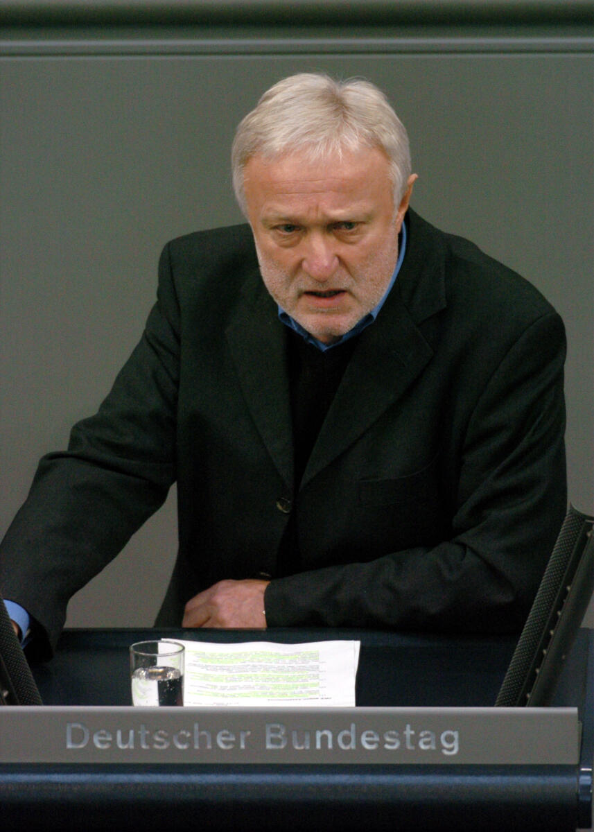 Schulz, Werner Werner Schulz, Bündnis 90/Die Grünen, MdB, Rede im Deutschen Bundestag.; Plenum, Rednerpult, 154. Sitzung, TOP 3, Thema: Jahreswirtschaftsbericht 2005