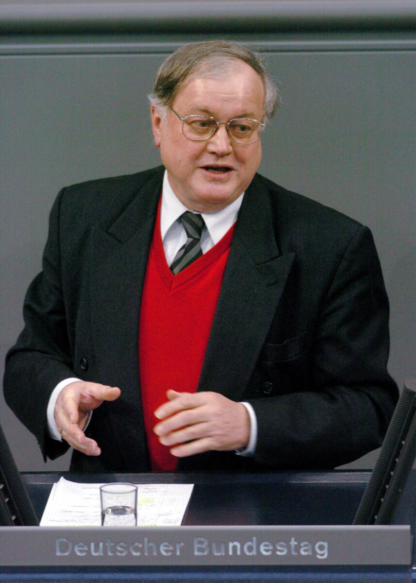 Stiegler, Ludwig Ludwig Stiegler, SPD, MdB, Rede im Deutschen Bundestag.; Plenum, Rednerpult, 154. Sitzung, TOP 3, Thema: Jahreswirtschaftsbericht 2005