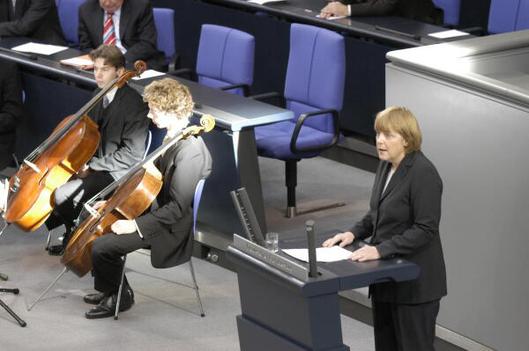 Merkel, Angela Reichstagsgebäude, Plenarsaal
