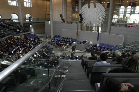 Merkel, Angela Reichstagsgebäude, Plenarsaal